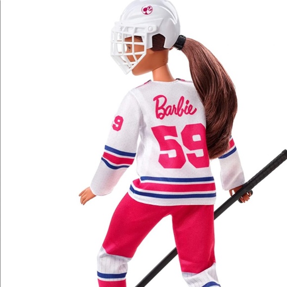 Barbie You Can Be Anything Hockey Player - Picture 5 of 6